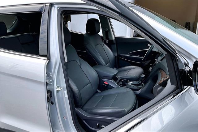 Used 2018 Hyundai Santa Fe Sport w/ Cargo Package AWD/4WD image 29
