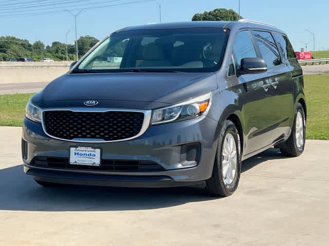 Used 2016 Kia Sedona LX w/ LX Convenience Package FWD image 2
