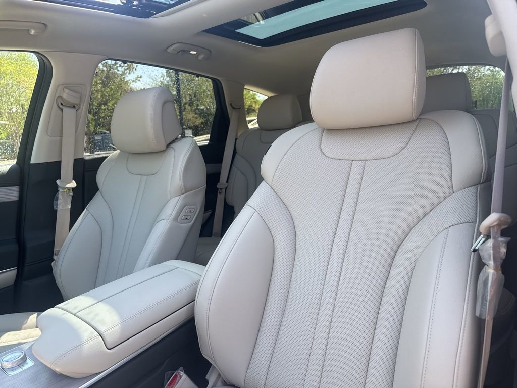 New 2026 Genesis GV80 2.5T Select AWD/4WD image 14