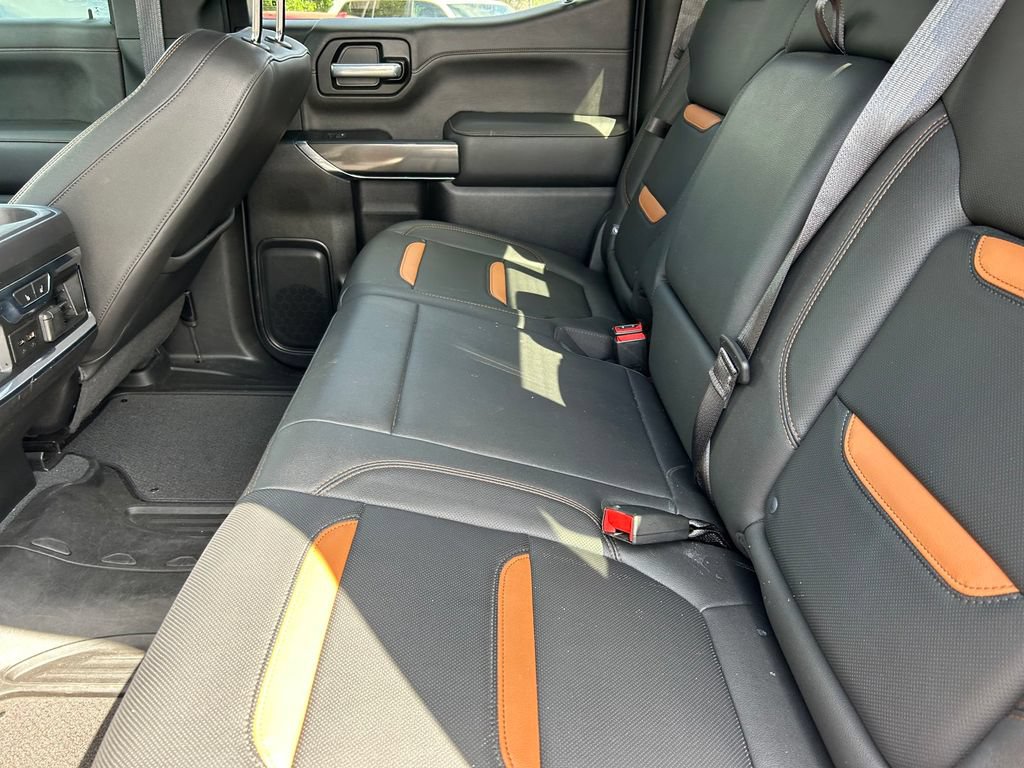 Used 2021 GMC Sierra 1500 AT4 w/ AT4 Preferred Package AWD/4WD image 16