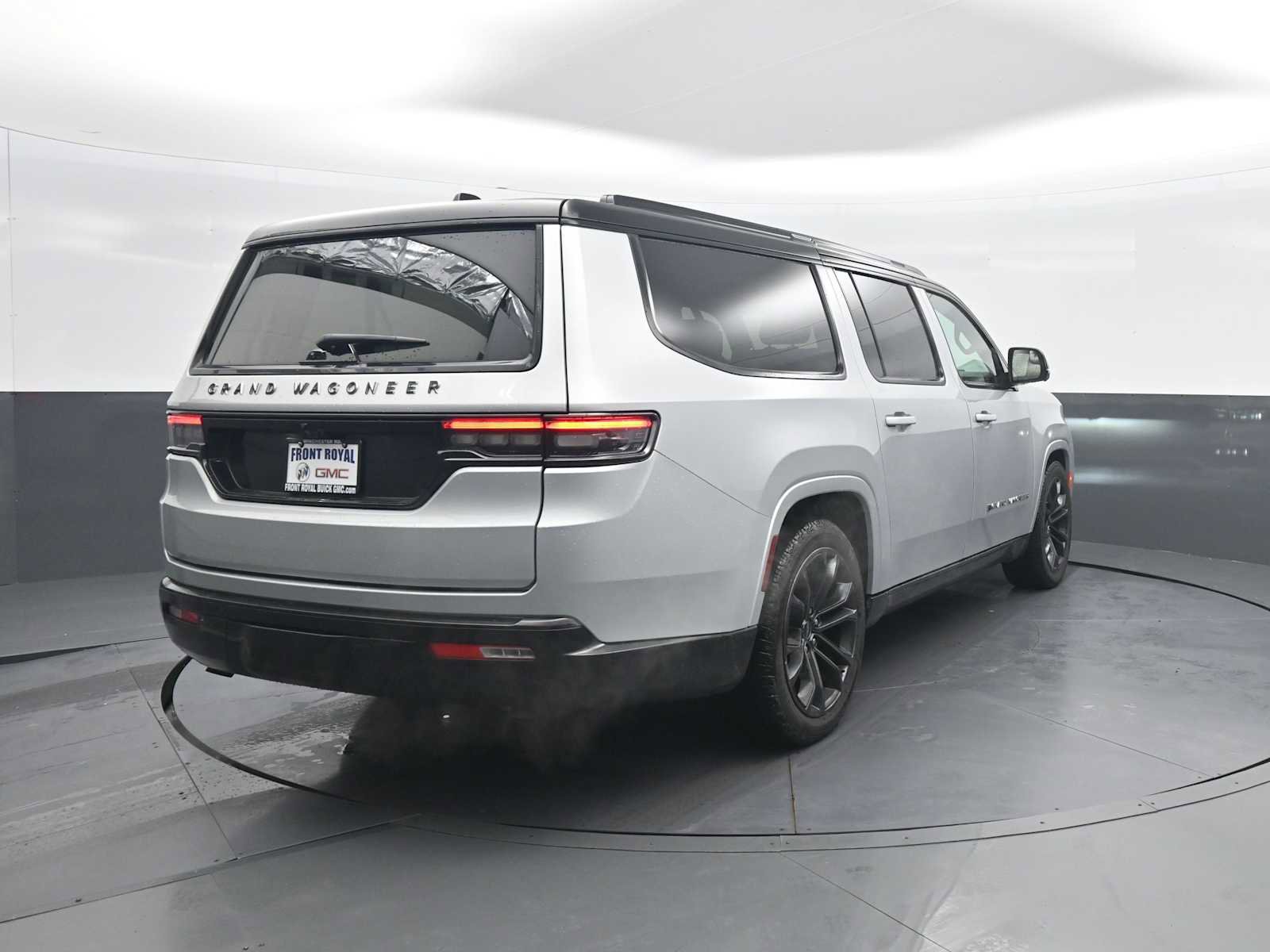 Used 2024 Jeep Grand Wagoneer L Series II w/ Quick Order Packagew 28T image 7