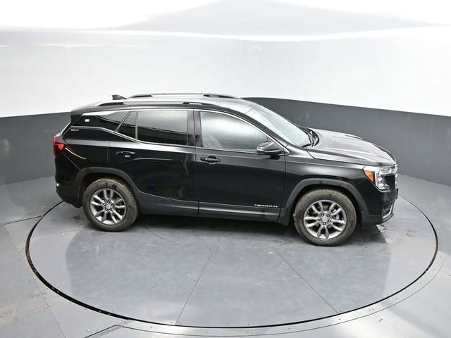 Used 2024 GMC Terrain SLT AWD/4WD image 42