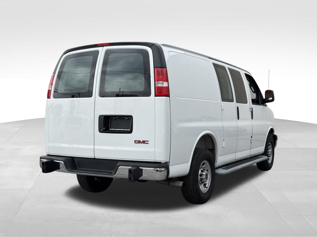 Used 2025 GMC Savana 2500 w/ Driver Convenience Package RWD image 8