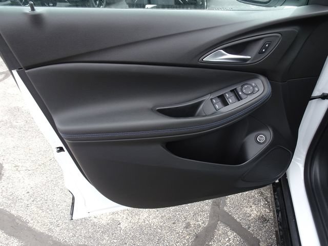 New 2026 Buick Encore GX Sport Touring w/ Advanced Technology Package AWD/4WD image 10
