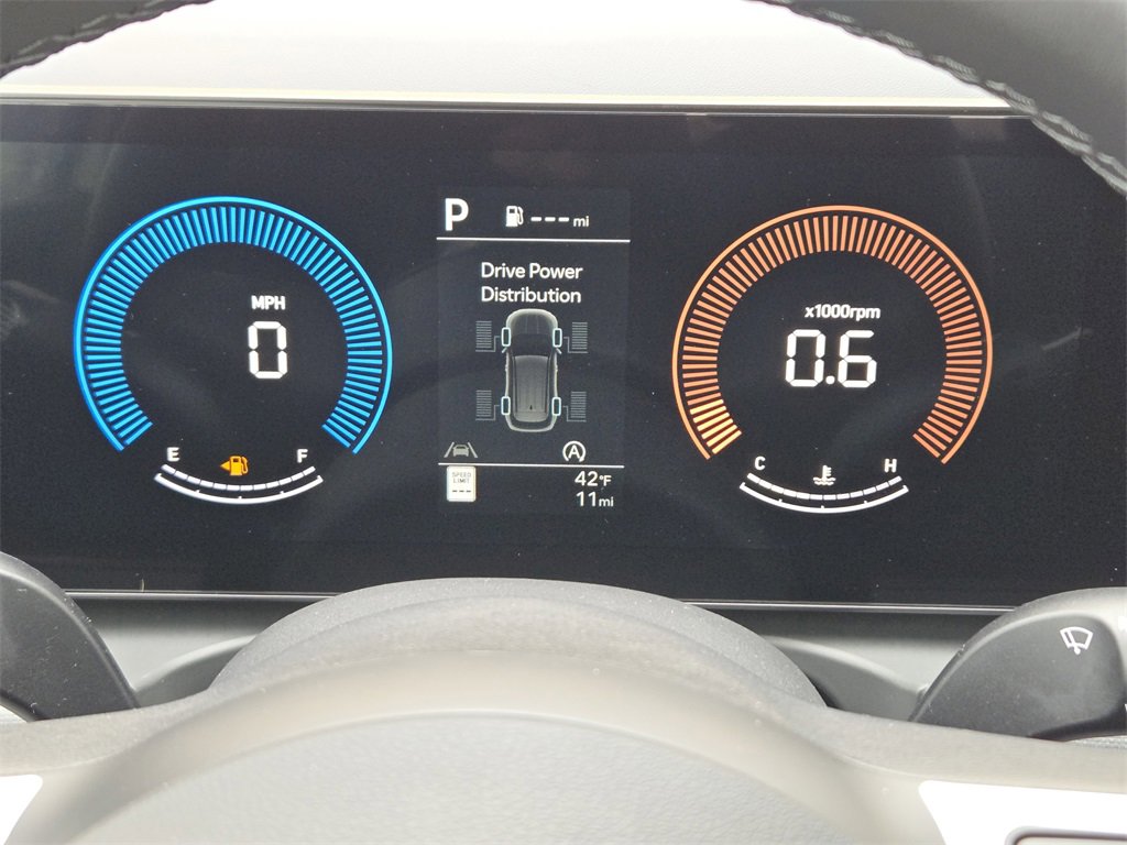 Used 2025 Hyundai Tucson XRT image 12