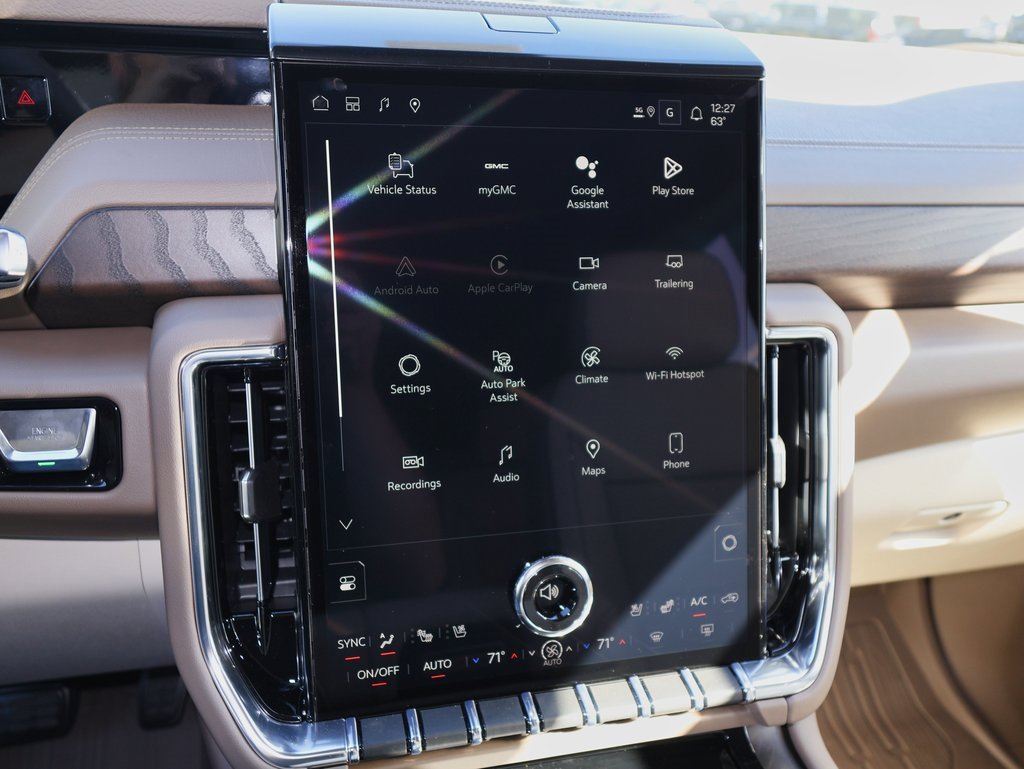 New 2026 GMC Yukon XL Denali w/ Denali Reserve Package image 25