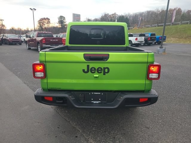 New 2026 Jeep Gladiator Sport AWD/4WD image 4