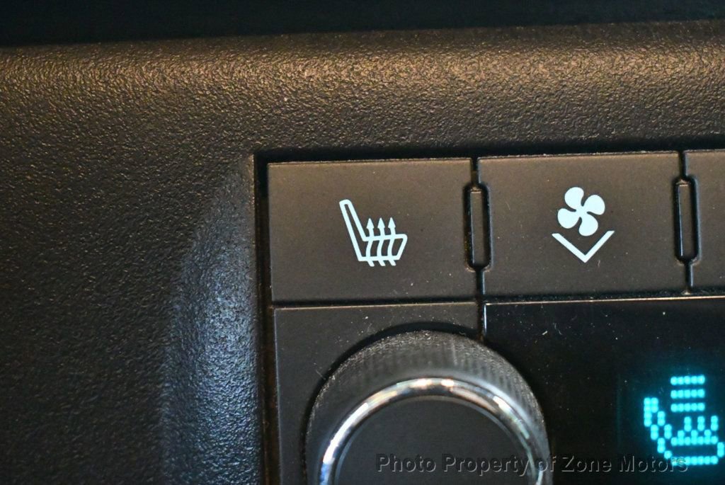 Used 2010 Chevrolet Suburban LTZ image 28