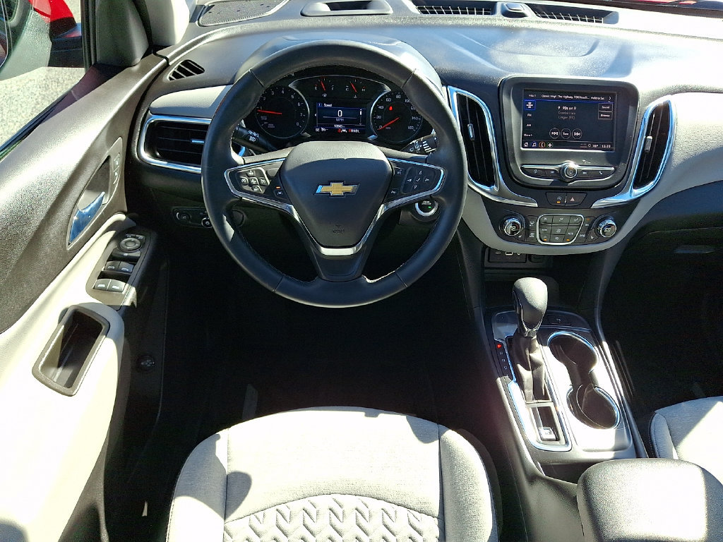 Certified 2024 Chevrolet Equinox LT FWD image 2