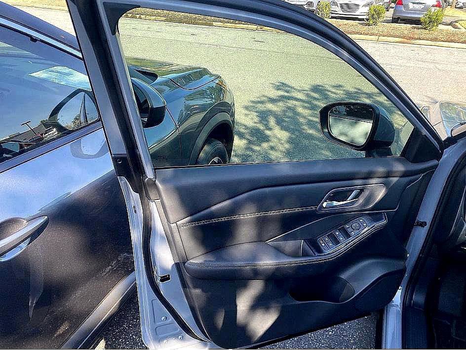 New 2026 Nissan Rogue SV image 13