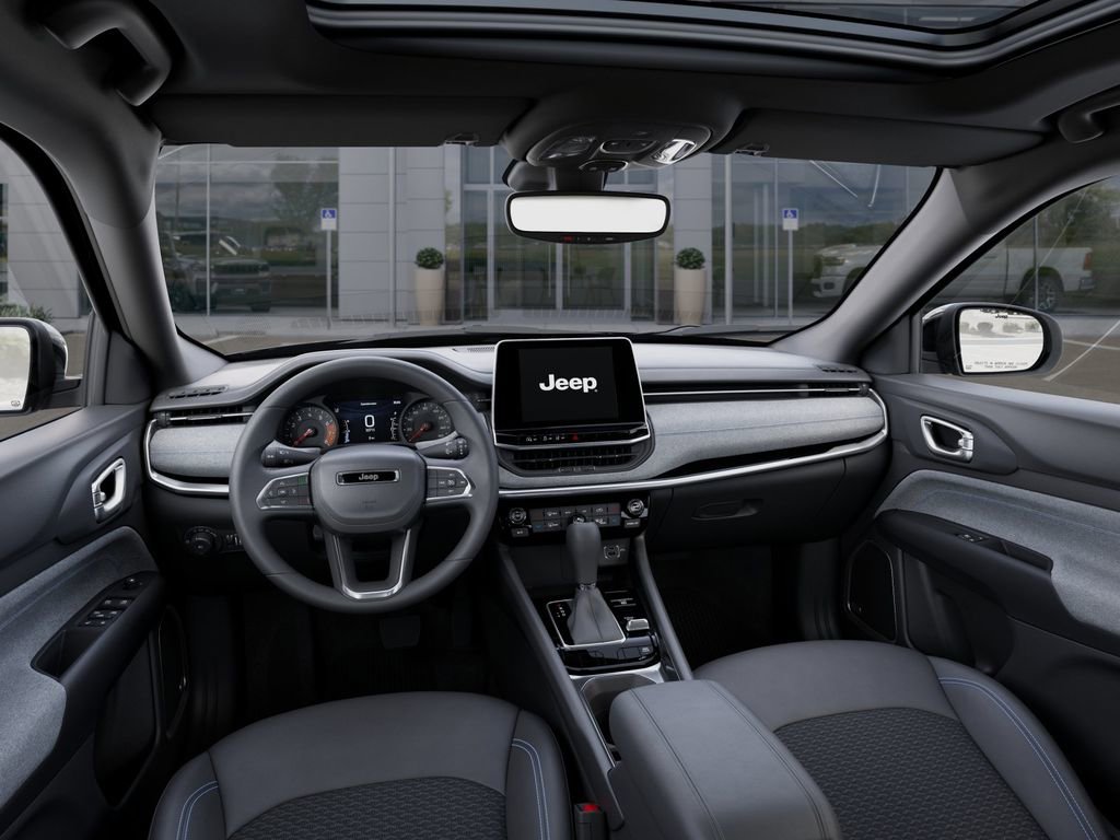 New 2025 Jeep Compass Latitude w/ Sun & Sound Group image 15