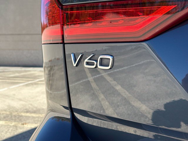 Certified 2024 Volvo V60 B5 Cross Country Ultimate w/ Protection Package Premier AWD/4WD image 37