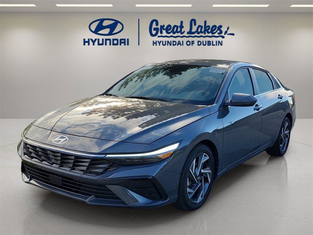 Certified 2025 Hyundai Elantra SEL