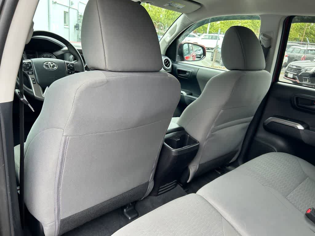 Used 2016 Toyota Tacoma SR5 w/ SR5 Appearance Package (SN) AWD/4WD image 12
