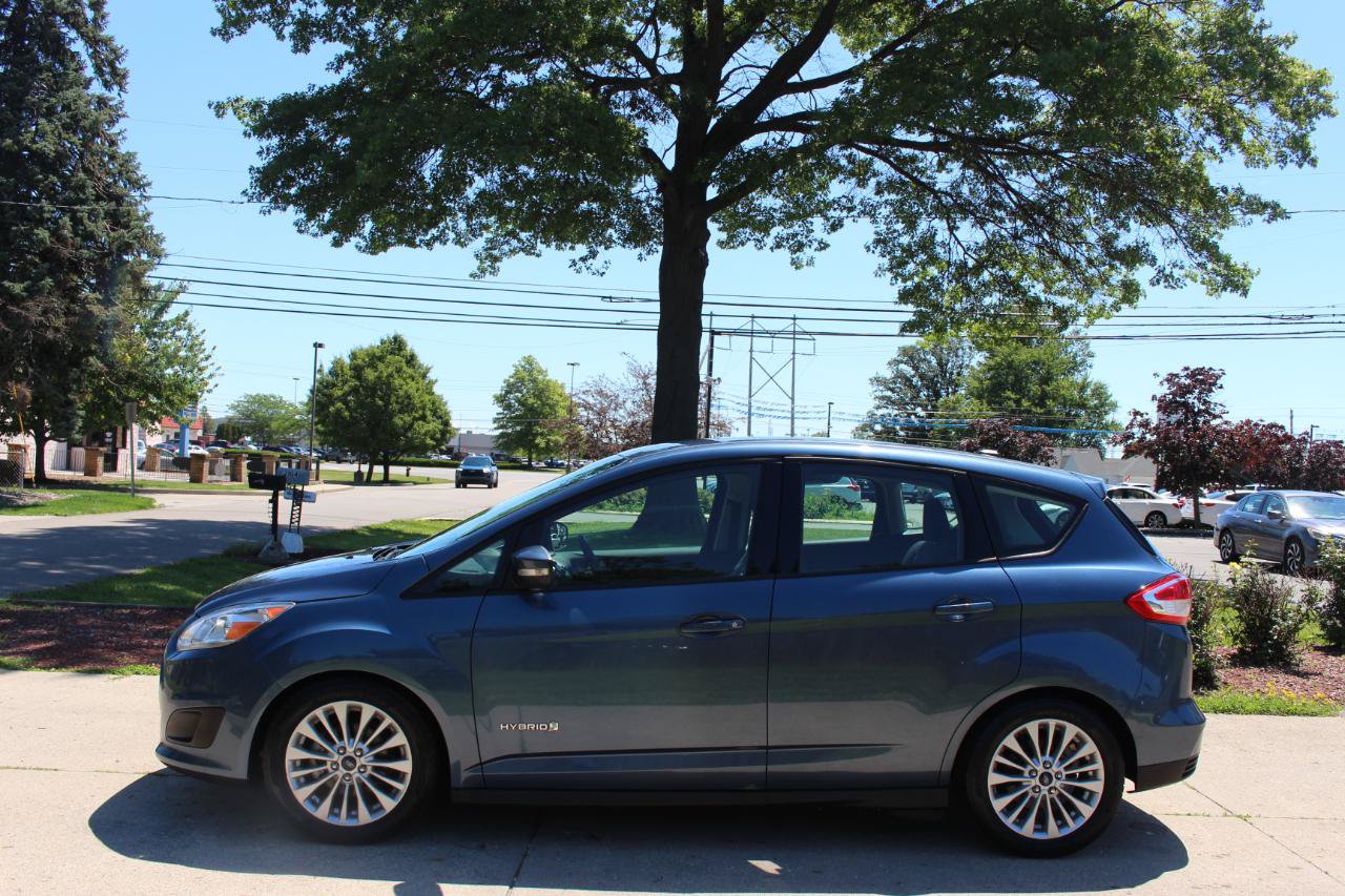 Used 2018 Ford C-MAX SE w/ Cold Weather Package FWD image 6