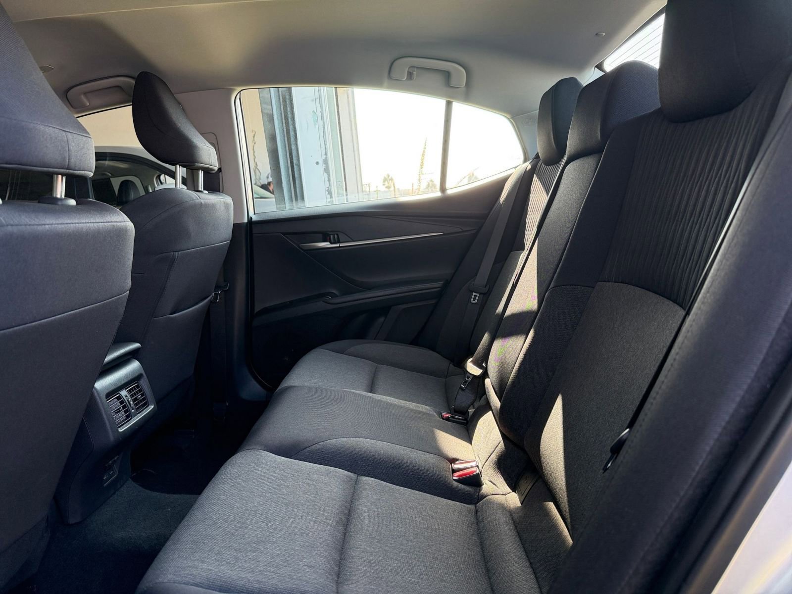 Used 2025 Toyota Camry LE image 24