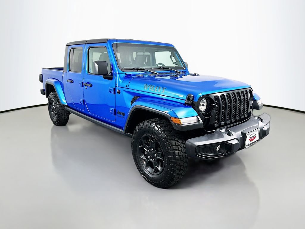 Used 2023 Jeep Gladiator Sport AWD/4WD image 3