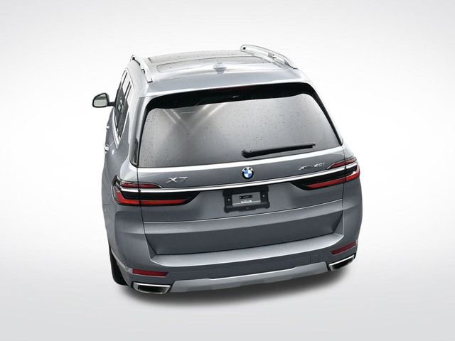 Used 2024 BMW X7 xDrive40i image 29