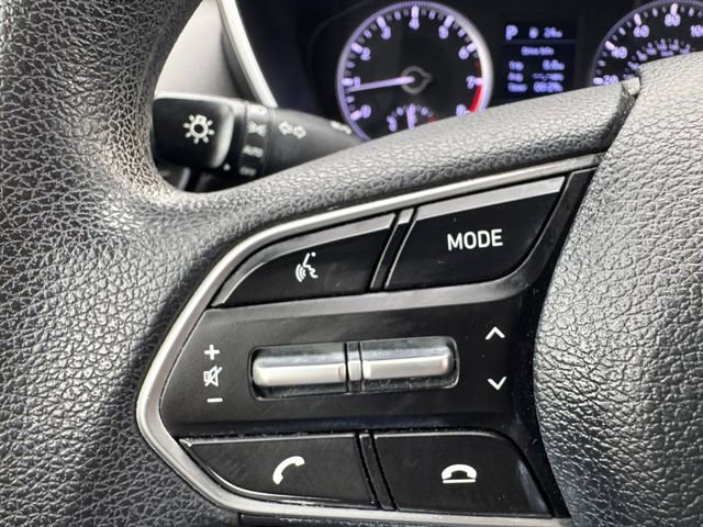 Used 2019 Hyundai Santa Fe SE image 7