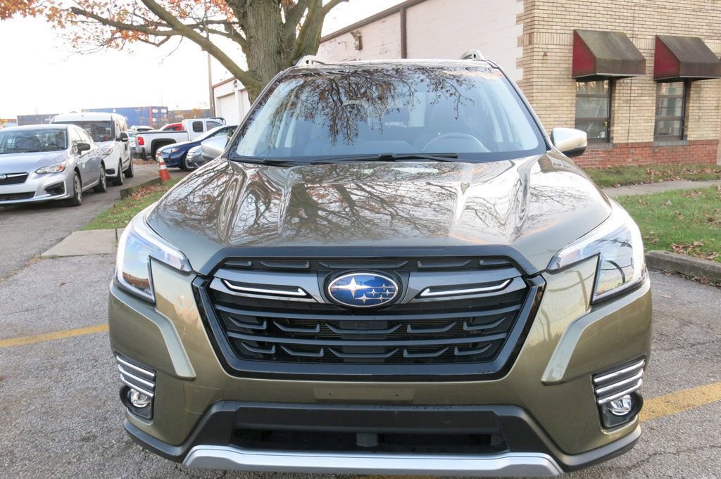 Used 2022 Subaru Forester Touring w/ Popular Package #3 image 7