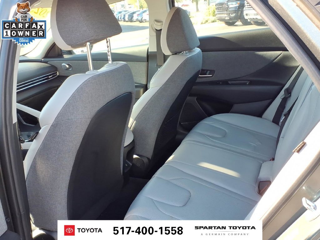 Used 2025 Hyundai Elantra Limited FWD image 12