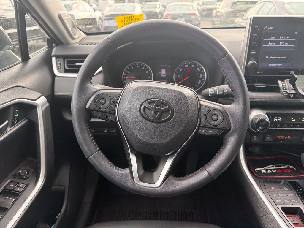 Used 2022 Toyota RAV4 XLE Premium AWD/4WD image 13