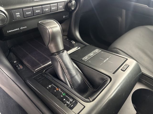 Used 2023 Lexus GX 460 Premium w/ Premium Package AWD/4WD image 16