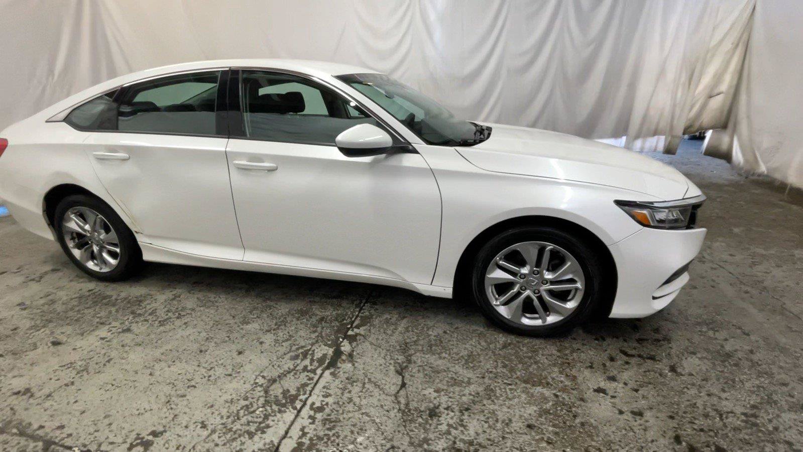 Used 2019 Honda Accord LX image 4