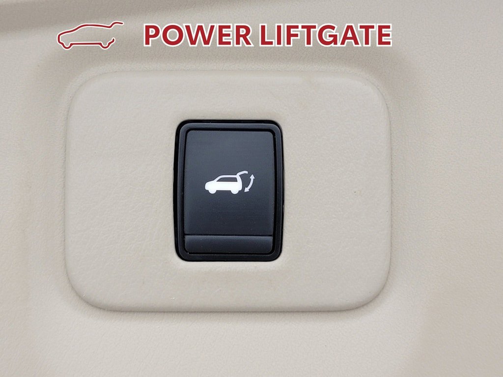 Used 2018 Nissan Pathfinder Platinum FWD image 36