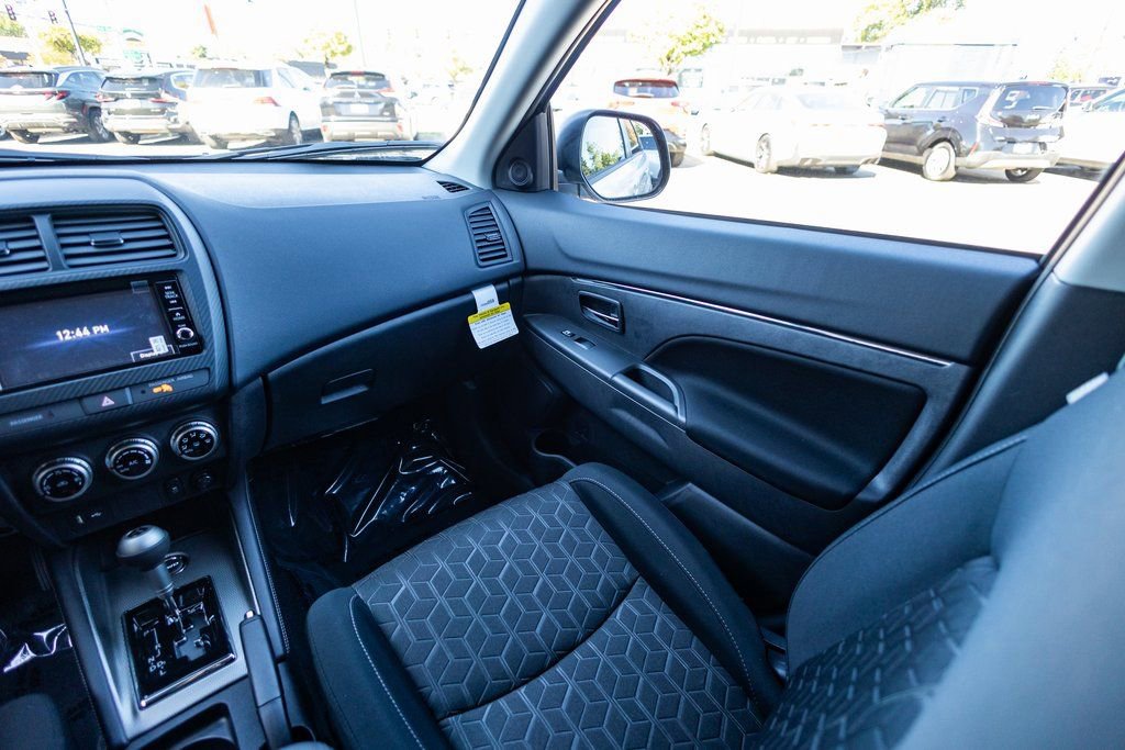 New 2025 Mitsubishi Outlander Sport ES image 21