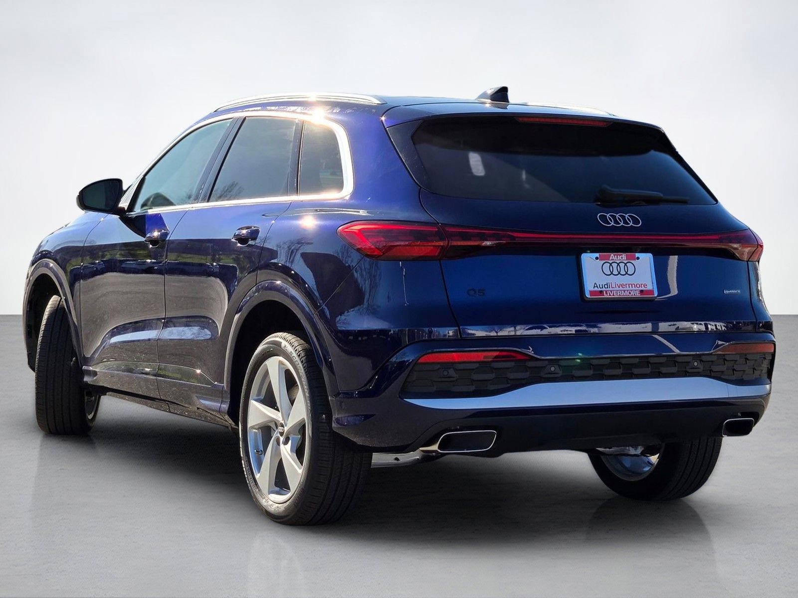New 2025 Audi Q5 Premium Plus AWD/4WD image 4
