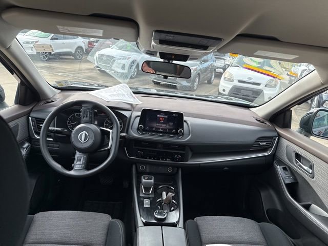 Certified 2023 Nissan Rogue SV image 70