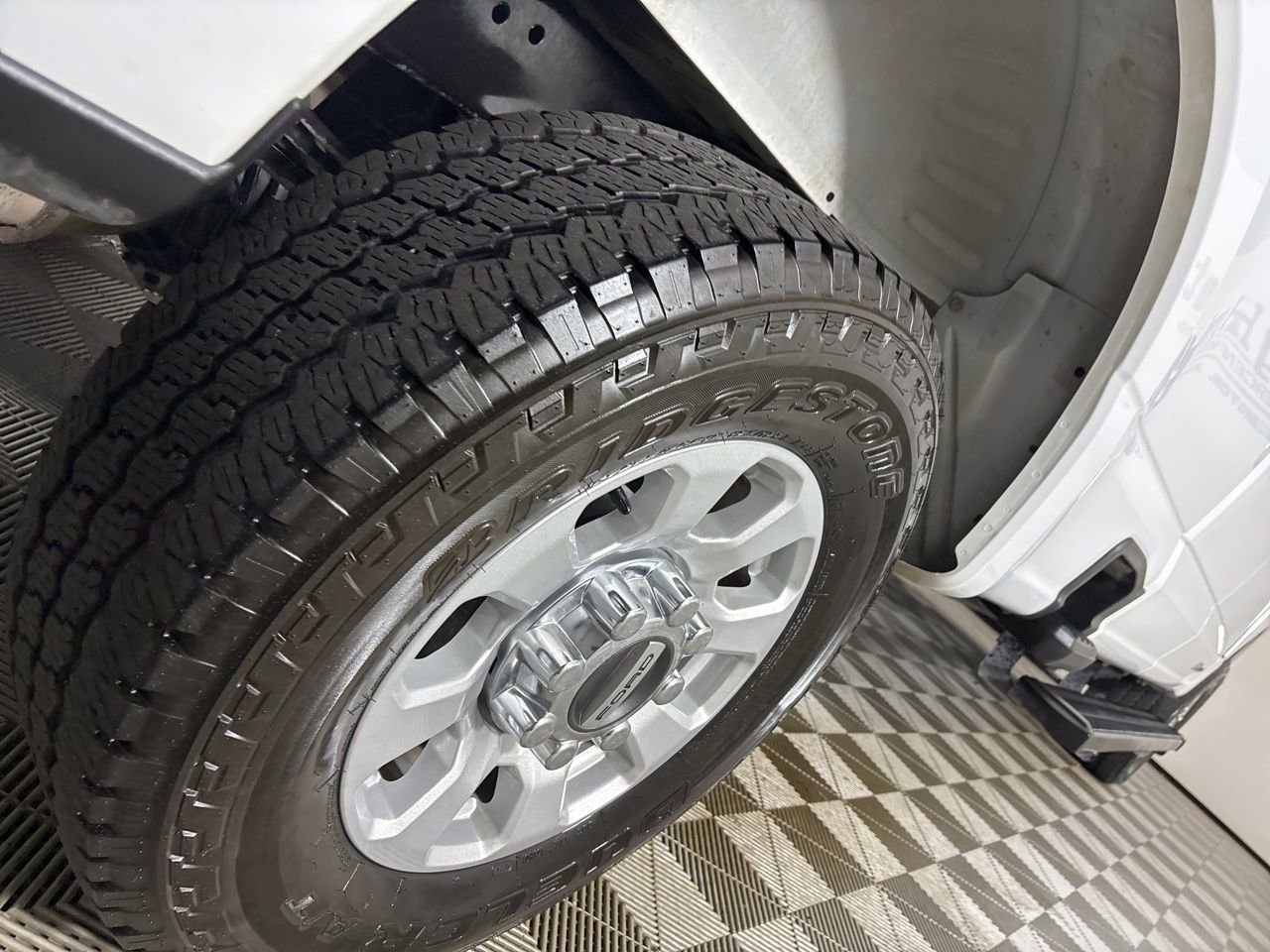 Used 2024 Ford F250 XLT w/ FX4 Off-Road Package image 33