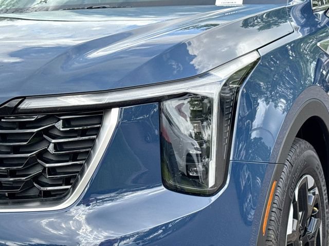 Used 2025 Kia Sorento S w/ Panoramic Sunroof Package FWD image 6