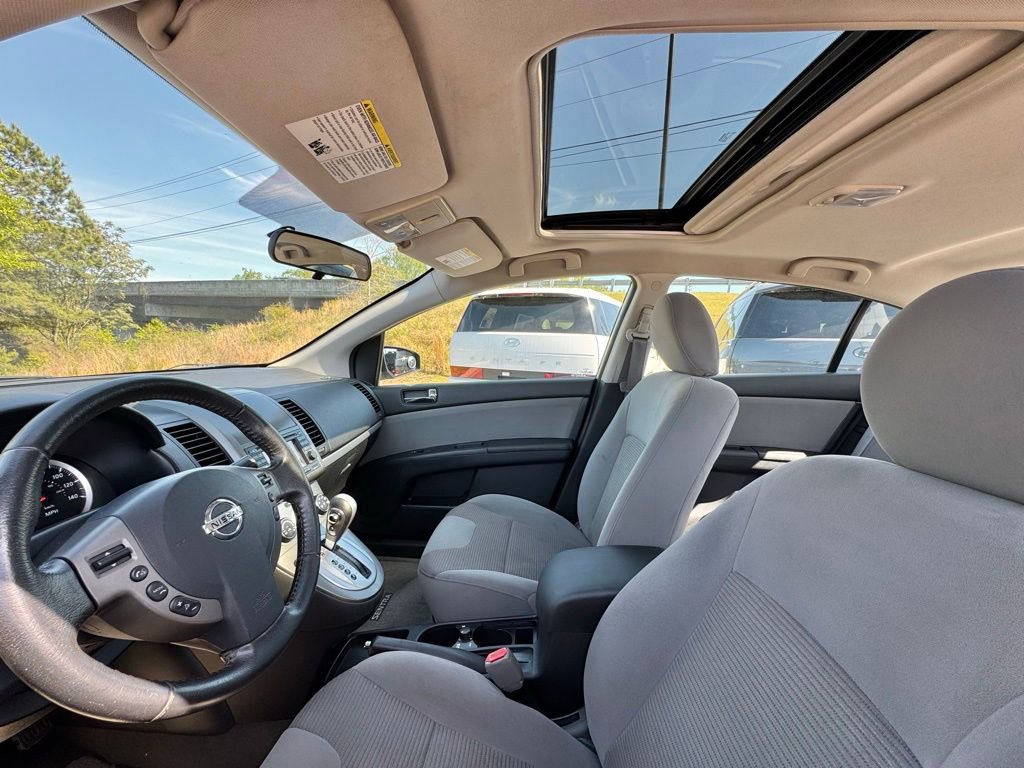 Used 2012 Nissan Sentra 2.0 SR w/ Special Edition Pkg image 15