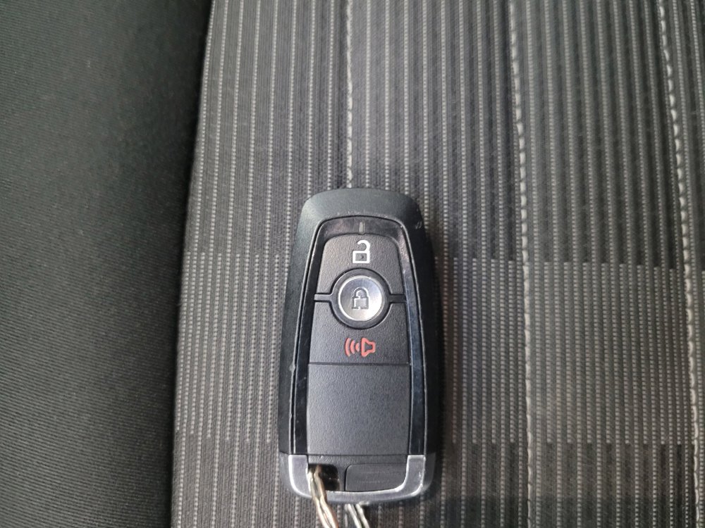 Used 2017 Ford Edge SEL AWD/4WD image 32