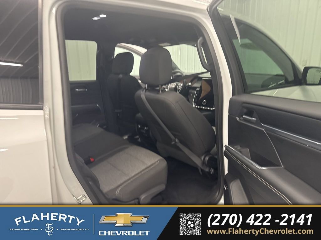 Used 2025 GMC Acadia Elevation image 16