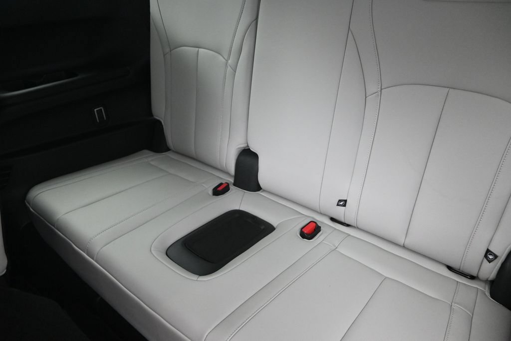 Certified 2026 INFINITI QX60 Luxe w/ Cargo Package FWD image 17