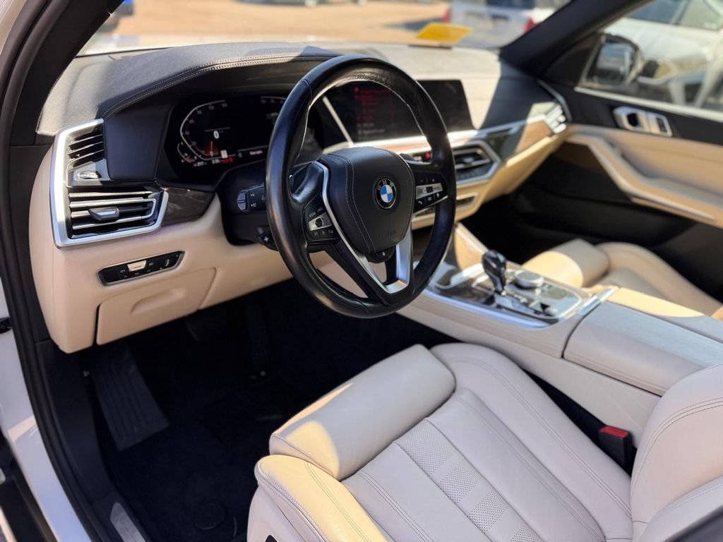 Used 2022 BMW X5 xDrive40i w/ Premium Package AWD/4WD image 14