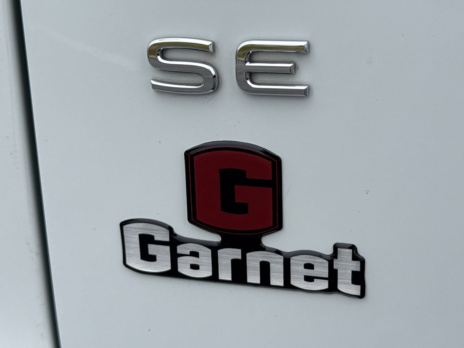 Used 2024 Volkswagen Atlas Peak Edition SE image 37