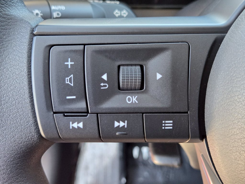 New 2027 Nissan Kicks SV FWD image 31