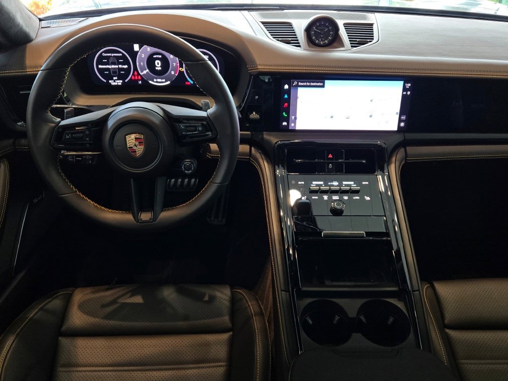 Certified 2025 Porsche Panamera GTS image 20