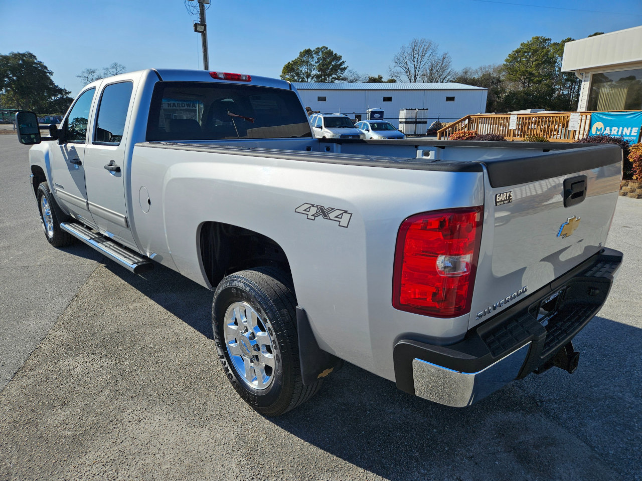 Used 2014 Chevrolet Silverado 2500 LT w/ Interior Plus Package image 4