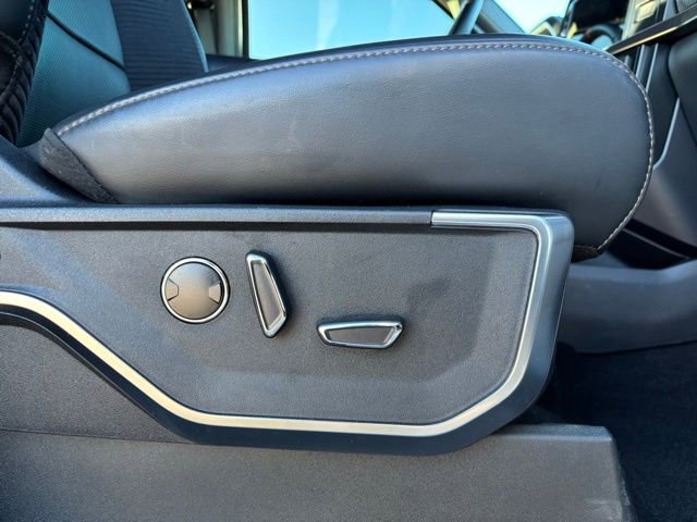 Used 2023 Ford F150 Raptor w/ Raptor Carbon Fiber Package image 26