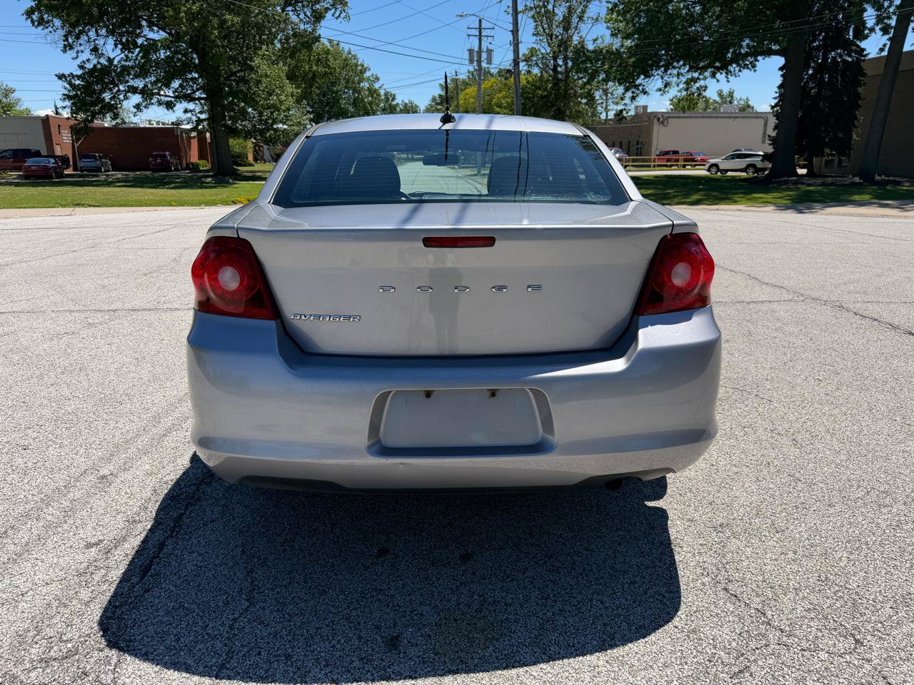 Used 2013 Dodge Avenger SE FWD image 6