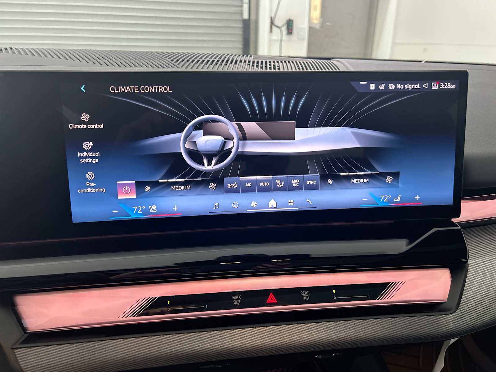 New 2026 BMW 550e xDrive image 17