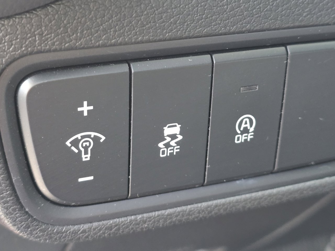 Used 2023 Kia Soul LX image 7