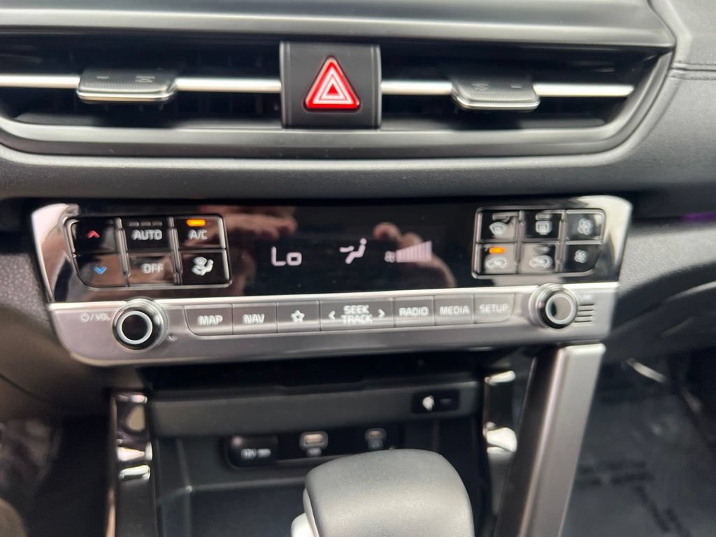 Certified 2024 Kia Seltos EX AWD/4WD image 60