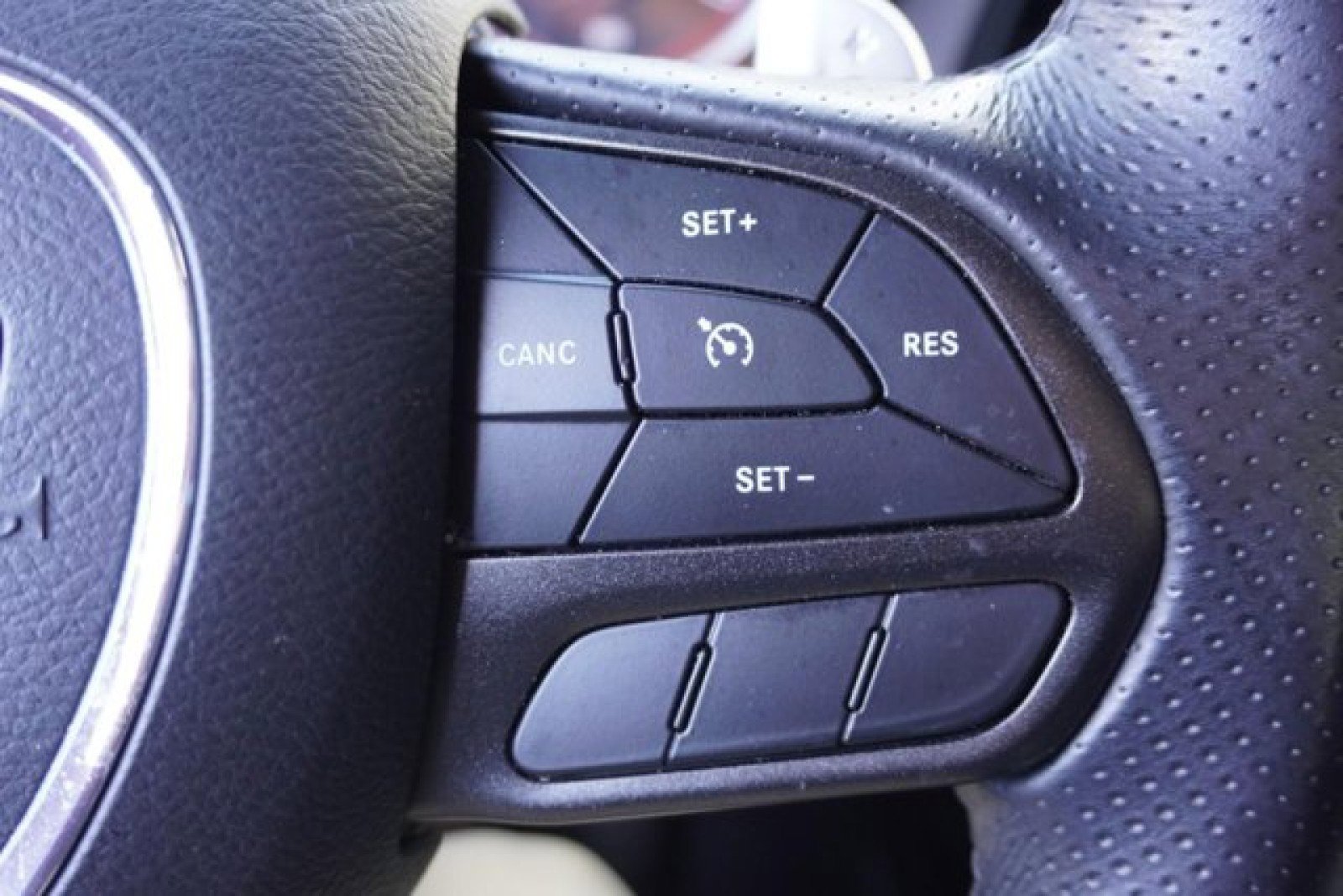 Used 2022 Dodge Challenger R/T image 21