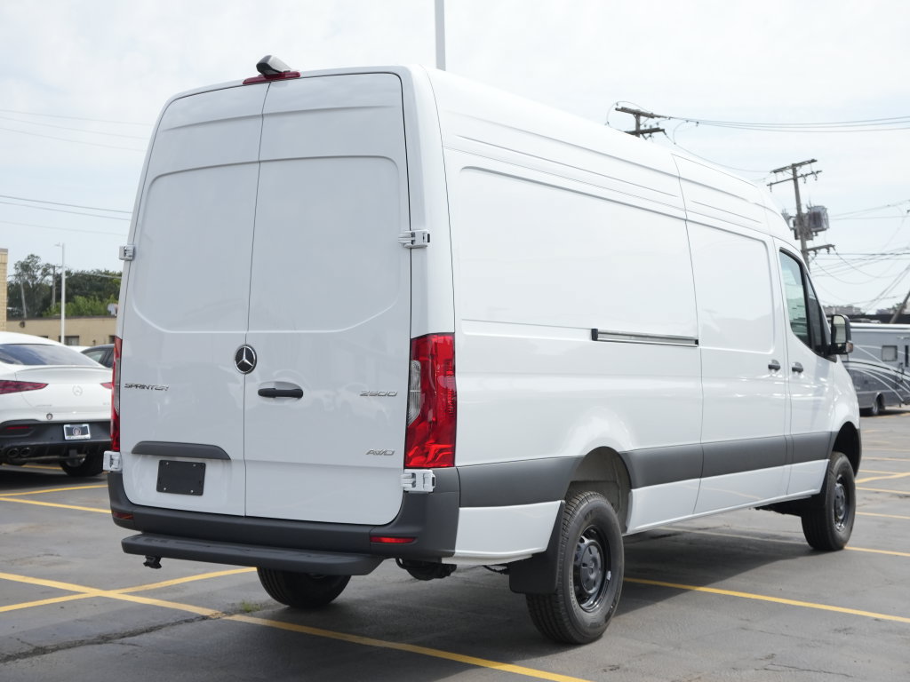 New 2026 Mercedes-Benz Sprinter 2500 image 3